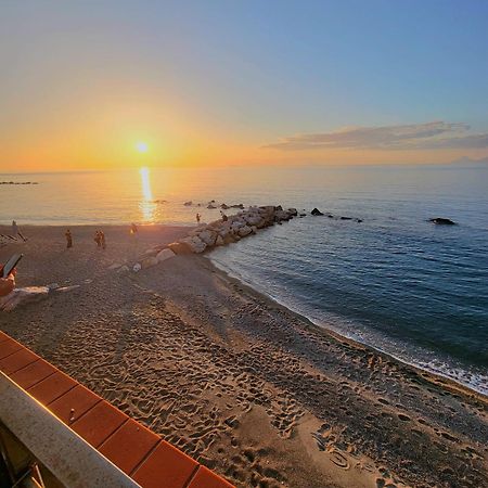 Villaggio Hotel Club Calanovellamare Piraino Εξωτερικό φωτογραφία
